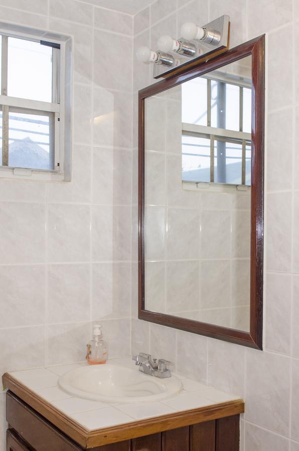 Casa Brisa Guest House San Pedro  Ngoại thất bức ảnh